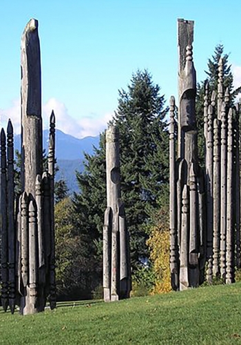 totem-poles_burnaby-mtn-park